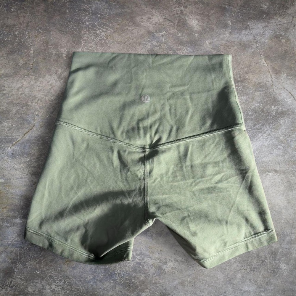 Lululemon Align High-Rise Shorts Sage Green Women's Size 2